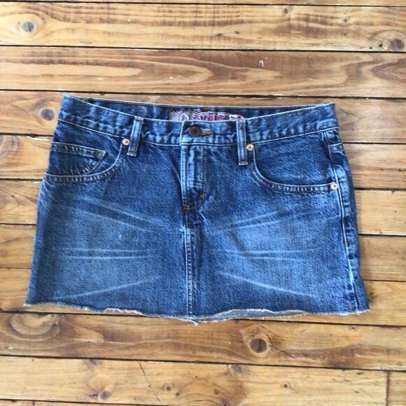 VOLCOM stone board wear jeans skirt size 5 - Picture 2 of 10